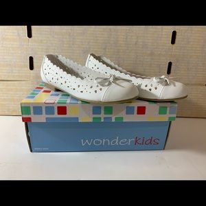 Girls Casual Shoes Size 1